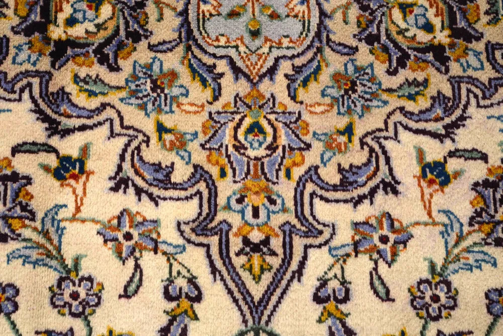 Kashan Gray