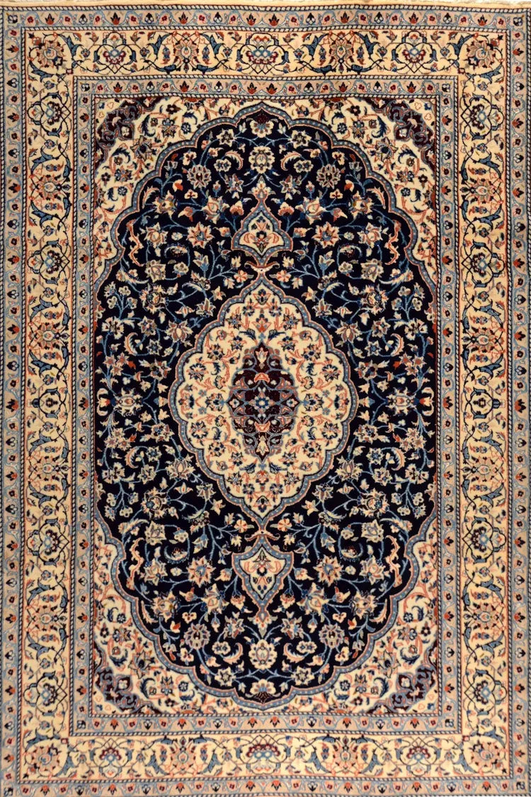 Nain Blue