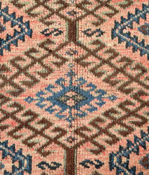 Baluch Fuchsia